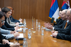 5. фебруар 2026. Председница Народне скупштине у разговору са шефом УНМИК 