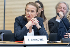 14. октобар 2024. Потпредседница Народне Скупштине и шеф српске делегације на јесењем заседању Интерпарламентарне уније (ИПУ) Снежана Пауновић