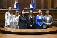 27. октобар 2025. Председнице Народне скупштине и Врховног суда са новоизабраним судијама